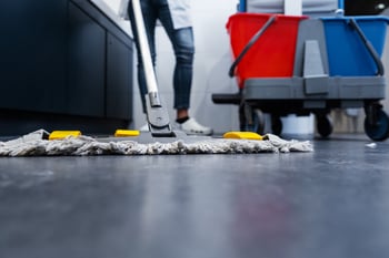 How do you clean a commercial floor? - Harris Dream Clean